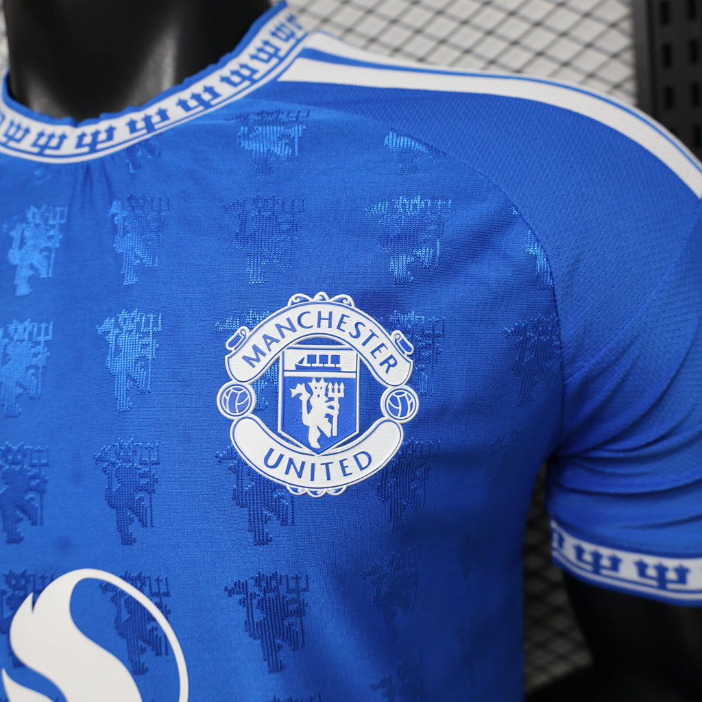 2026 Manchester United Retro Player Version Jersey